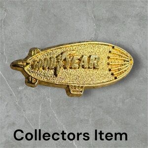 2 for $30 🆕Vintage Goodyear Blimp Pin